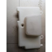 上汽紅巖杰獅塑料膨脹水箱5801451227